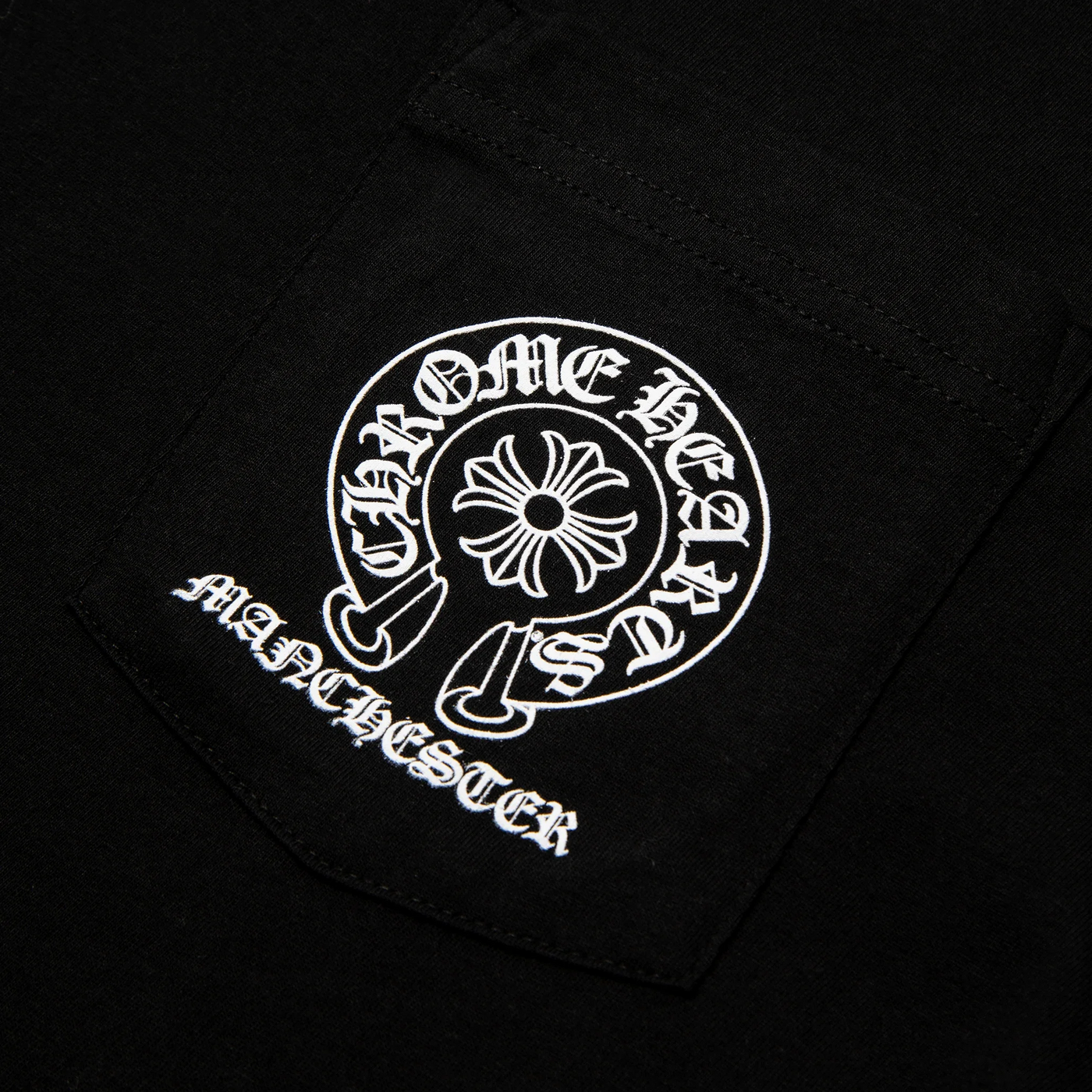 T-Shirt Chrome Hearts Manchester Exclusive Horse Pocket Logo L/S Noir T Shirt — vue 5