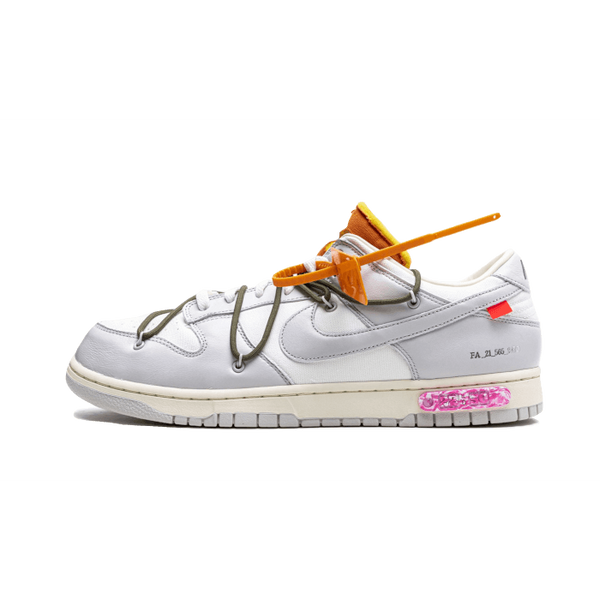 Baskets Off-White Nike Dunk Low "The 50" Lot 22