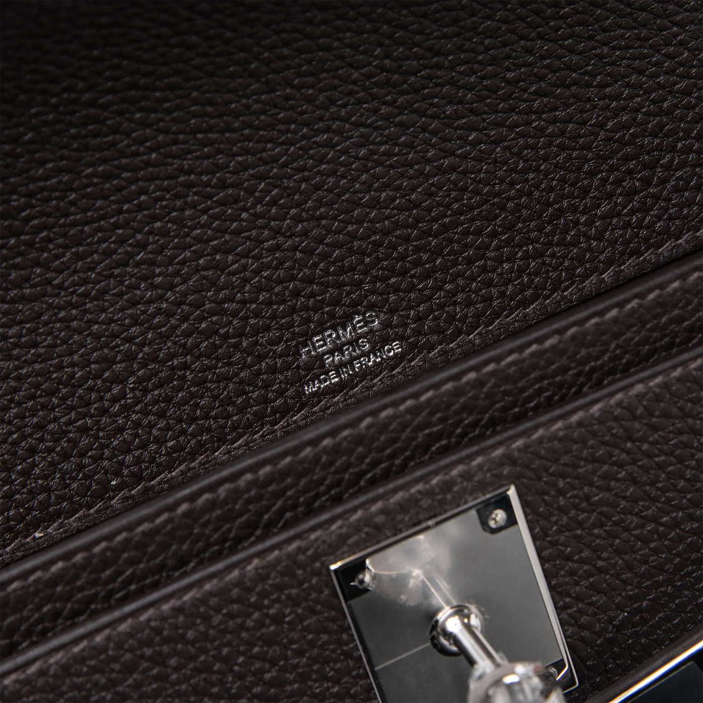 Pochette Hermès Kelly Depeches 25 Negonda Calfskin Bai Brun Palladium Hardware — vue 7