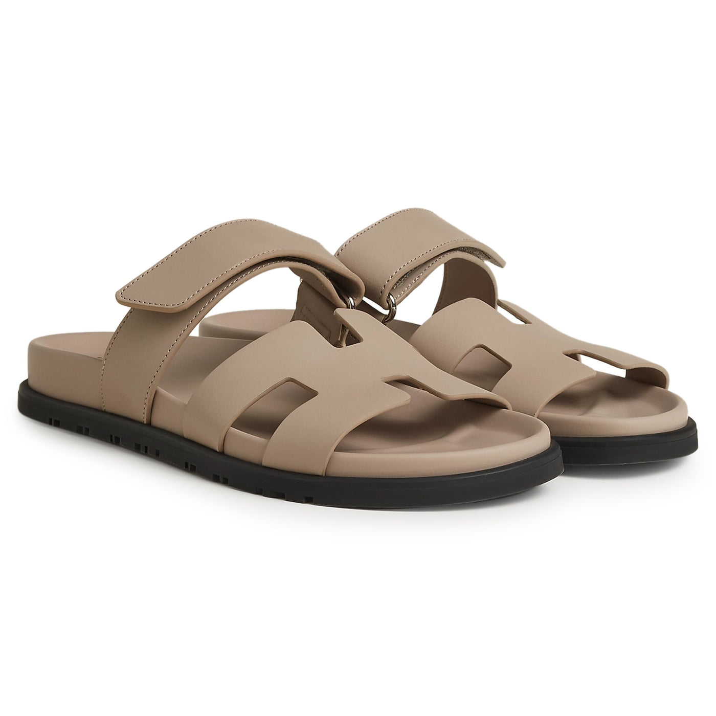 Sandales Hermès Chypre Beige Mastic — vue 2