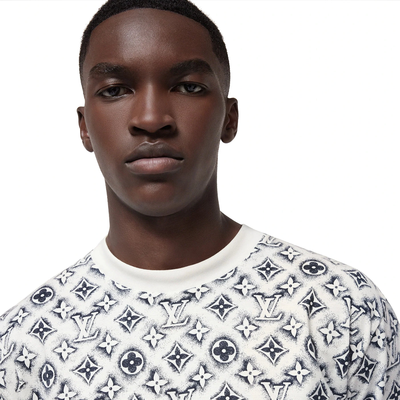 T-Shirt Louis Vuitton Monogram Blanc Deep Noir T Shirt — vue 4