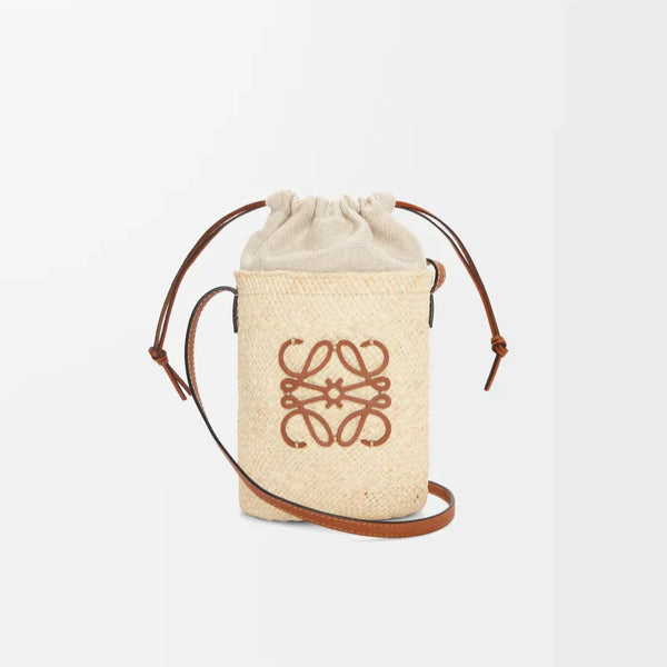 Sac Loewe Square Pocket in Iraca Palm and Calfskin Beige (F)