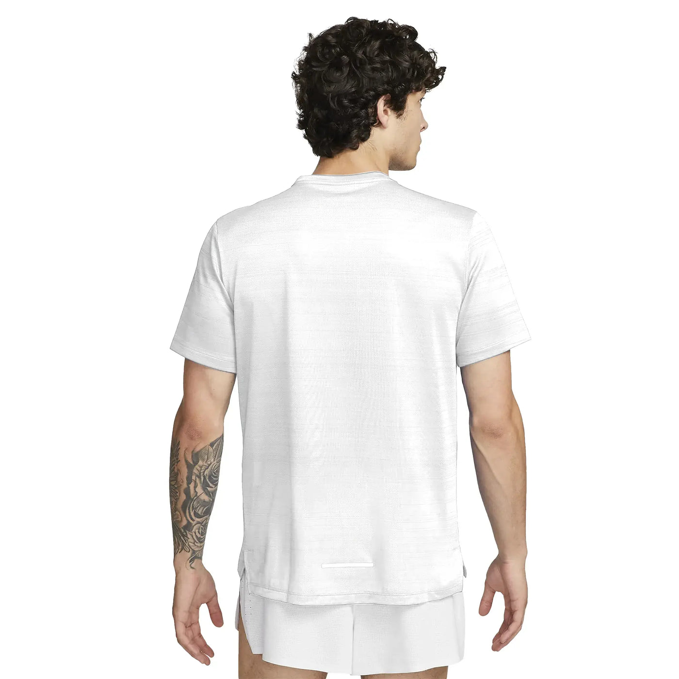Baskets Nike Dri-FIT 1.0 Blanc Miler Running T Shirt — vue 2