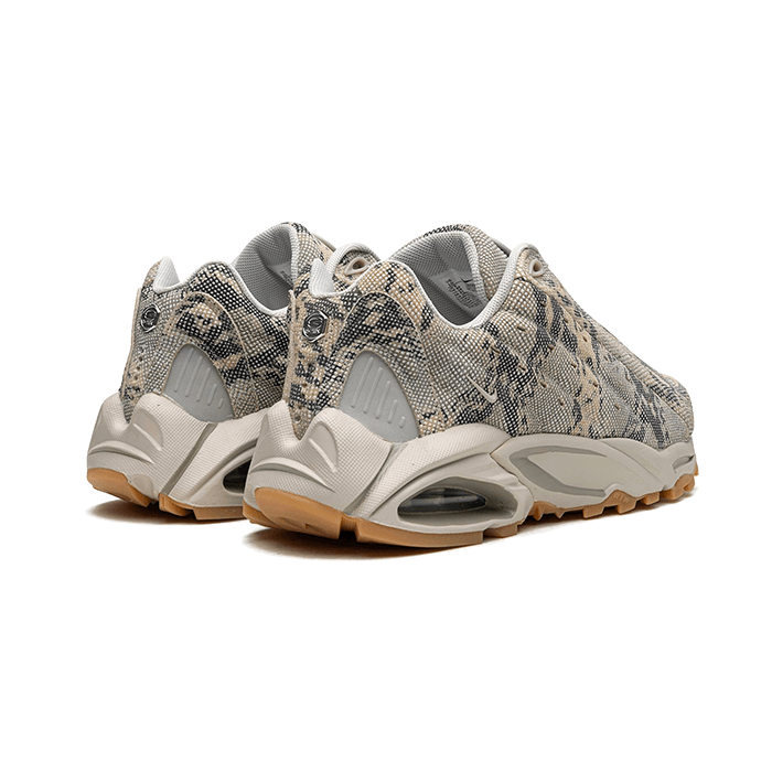 Baskets Nike NOCTA Air Terra Snakeskin — vue 3