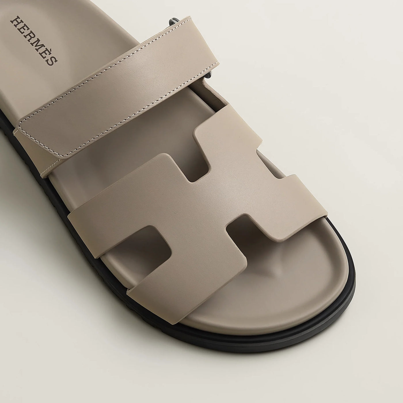 Sandales Hermès Chypre Beige Galet — vue 5