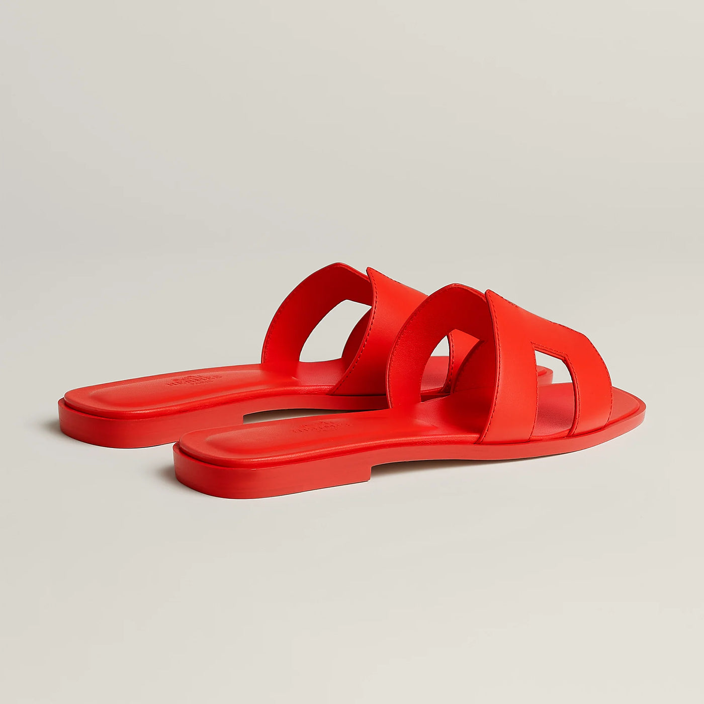 Sandales Hermès Oran Rouge Grenadine — vue 4