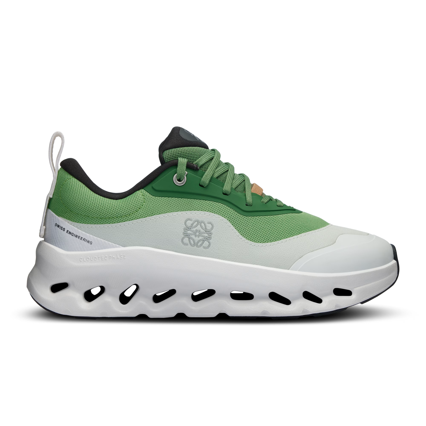 Baskets Loewe on Cloud Vert