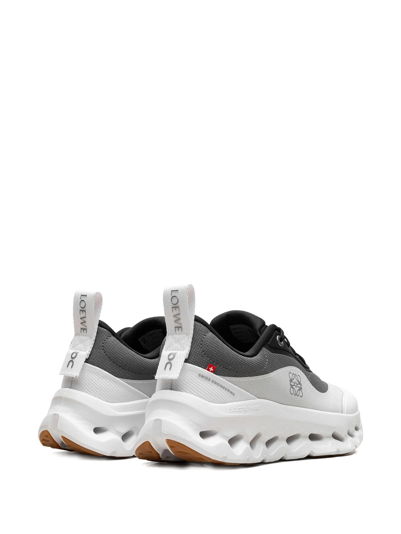 Baskets Loewe on Cloud Noir Blanc — vue 2