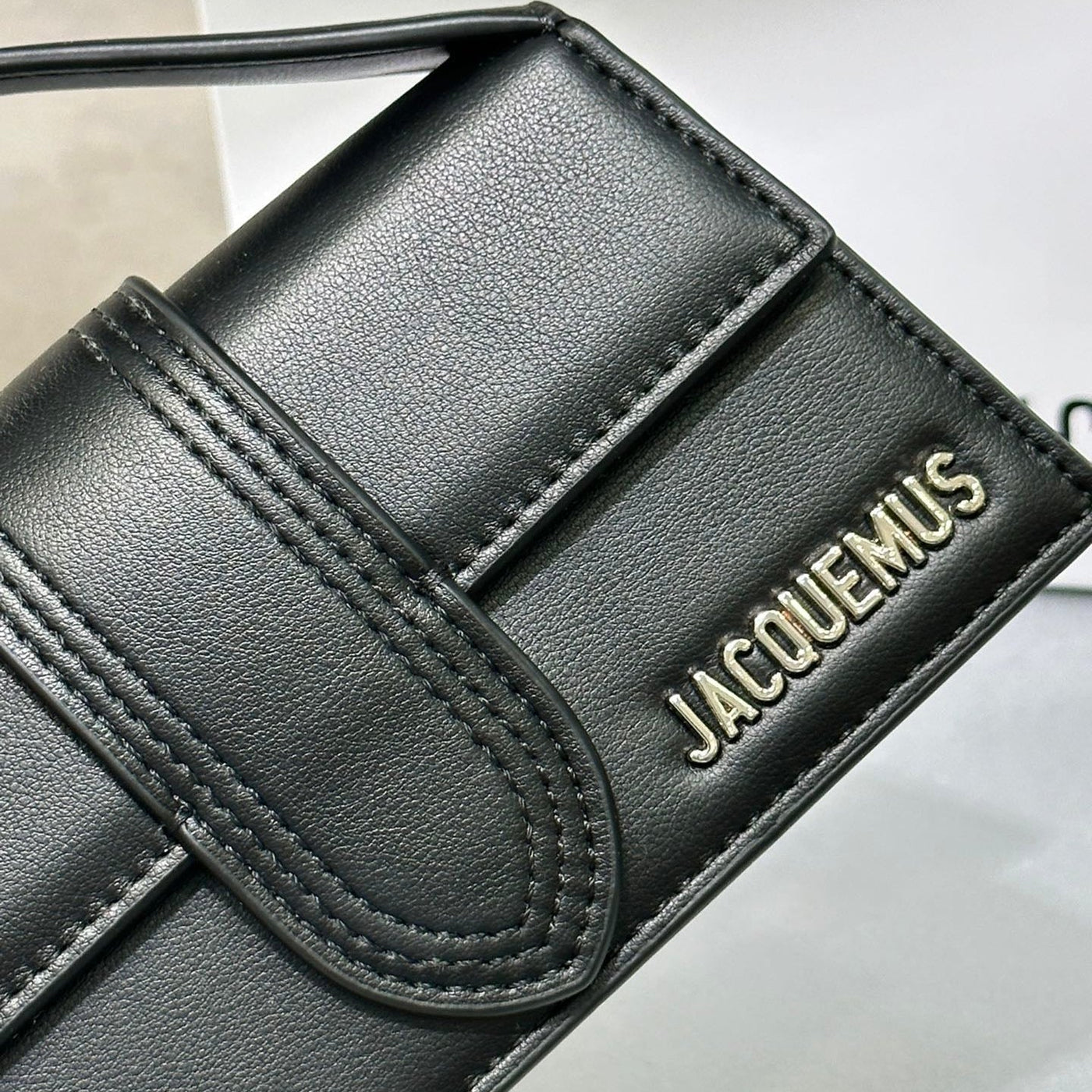 Sac Jacquemus le Grand Bambino Noir (F) — vue 4