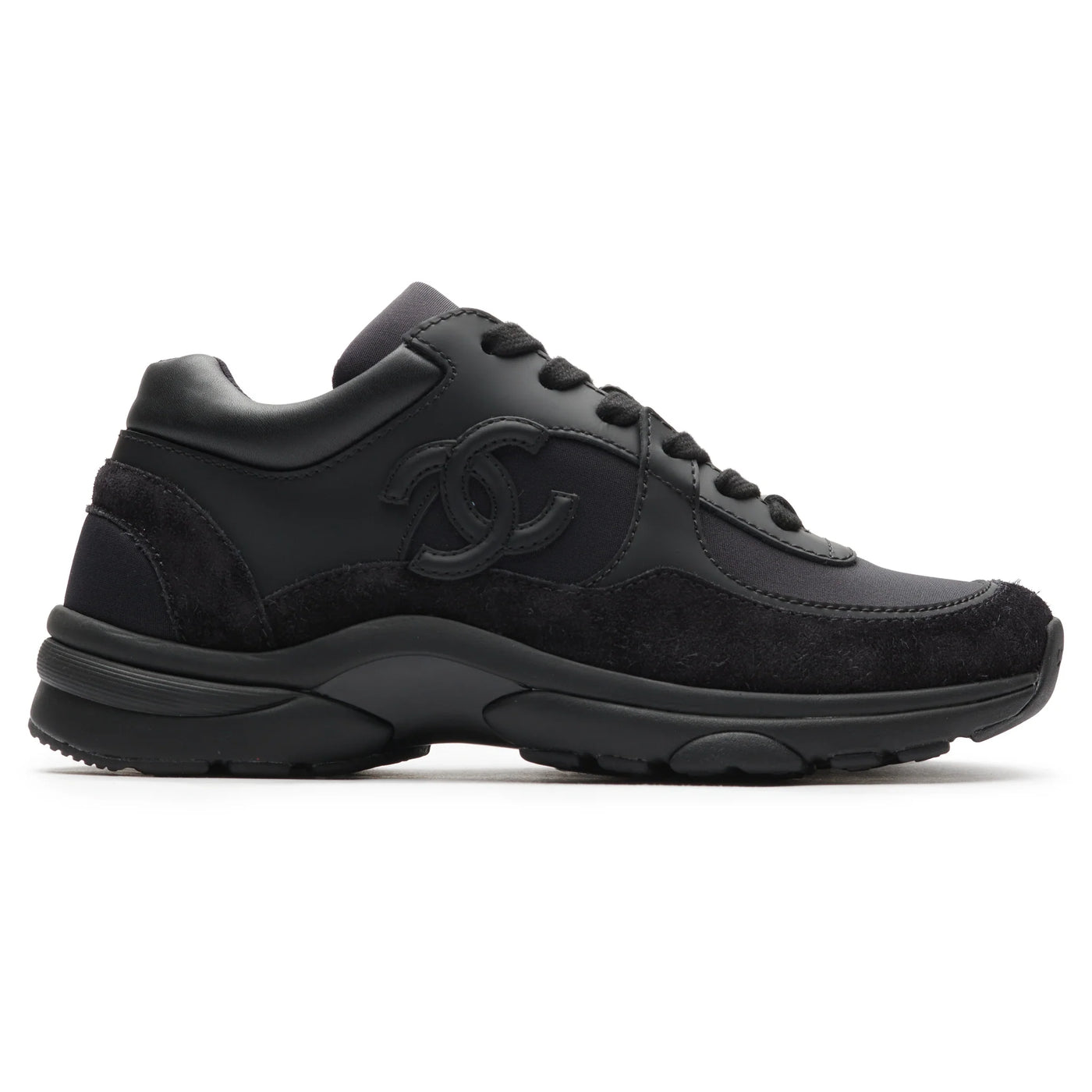 Baskets Chanel CC Logo Suede Triple Noir