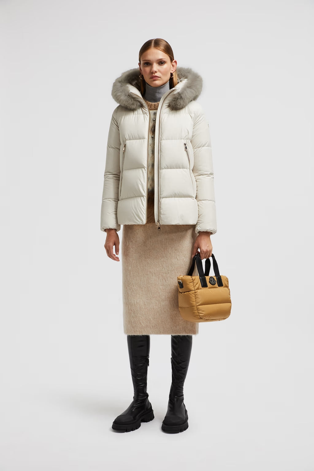 Doudoune Moncler Courte A Capuche Laichefur Blanc
