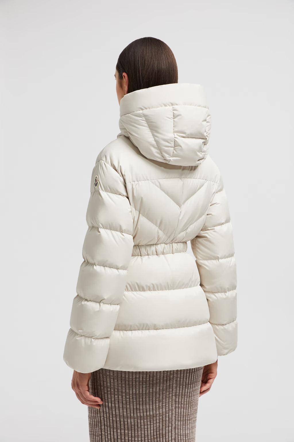 Doudoune Moncler Courte Brosse à Capuche et Matelassage Diagonal Blanc — vue 3