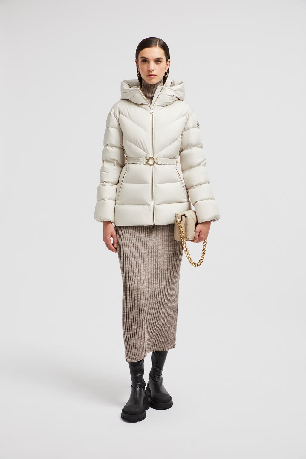 Doudoune Moncler Courte Brosse à Capuche et Matelassage Diagonal Blanc