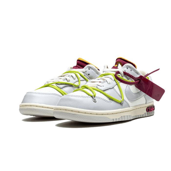 Baskets Off-White Nike Dunk Low "The 50" Lot 8 — vue 2