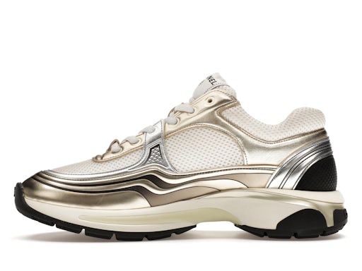 Baskets Chanel CC Runner Or — vue 3
