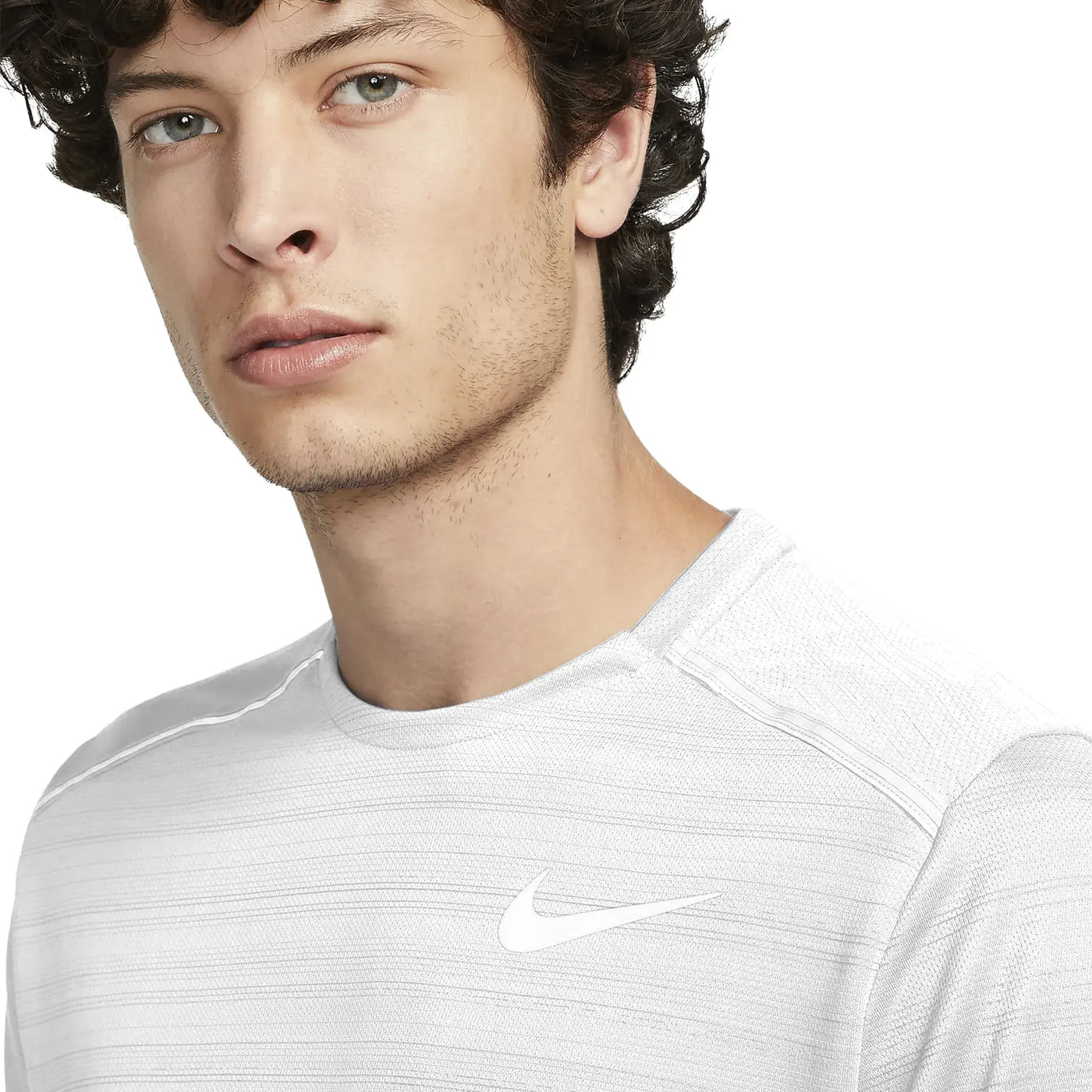 Baskets Nike Dri-FIT 1.0 Blanc Miler Running T Shirt — vue 6