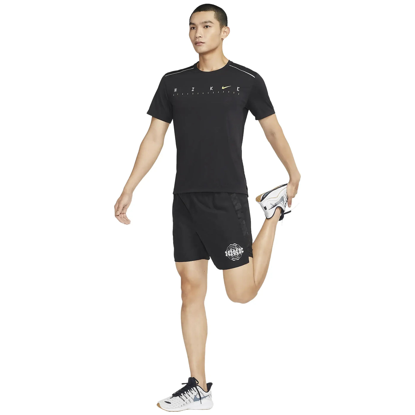 Baskets Nike Dri-FIT Wild Run Challenger DNA 7-inch Noir Running — vue 6