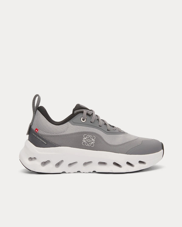 Baskets Loewe on Cloud Gris