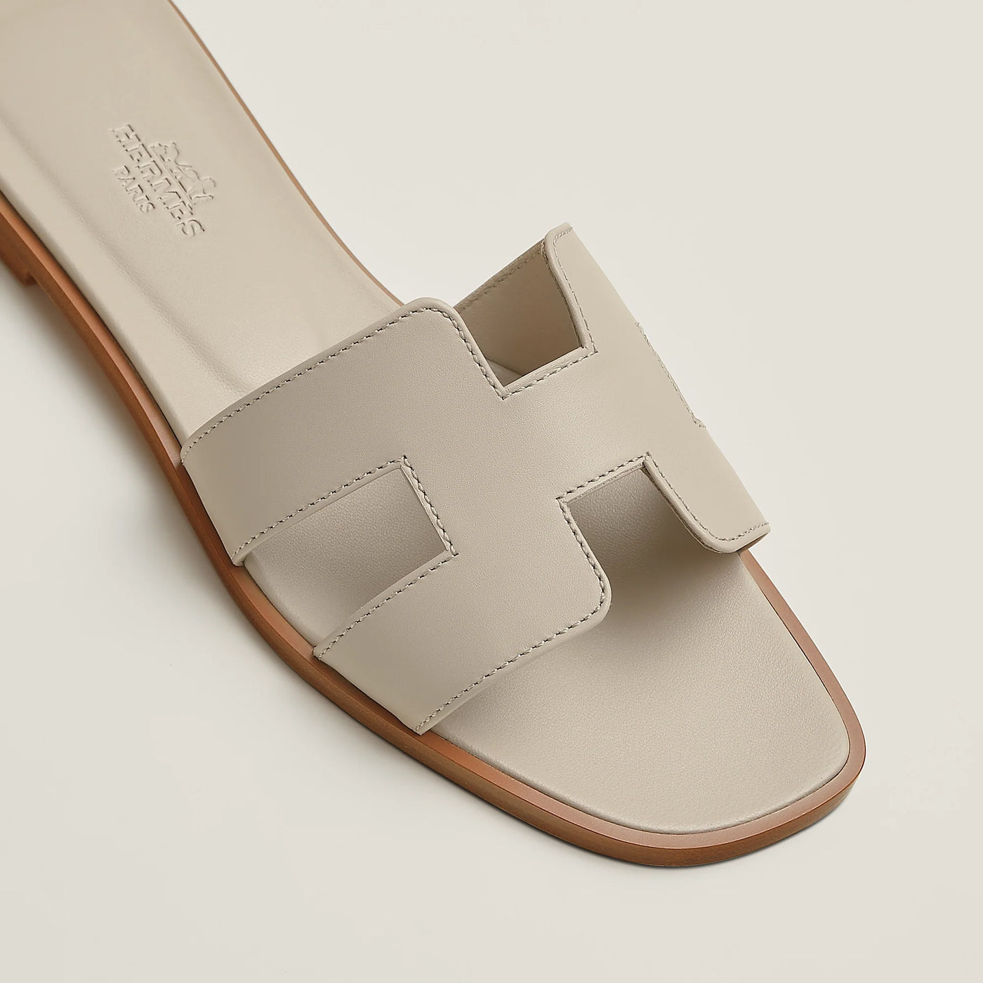 Sandales Hermès Oran Beige/Nomade — vue 3