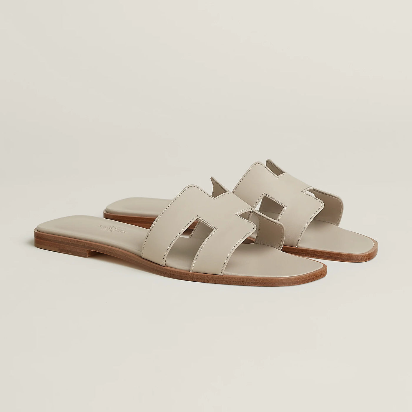 Sandales Hermès Oran Beige/Nomade — vue 2