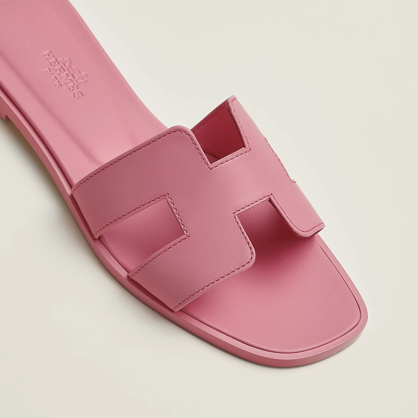 Sandales Hermès Oran Rose Bonbon — vue 3