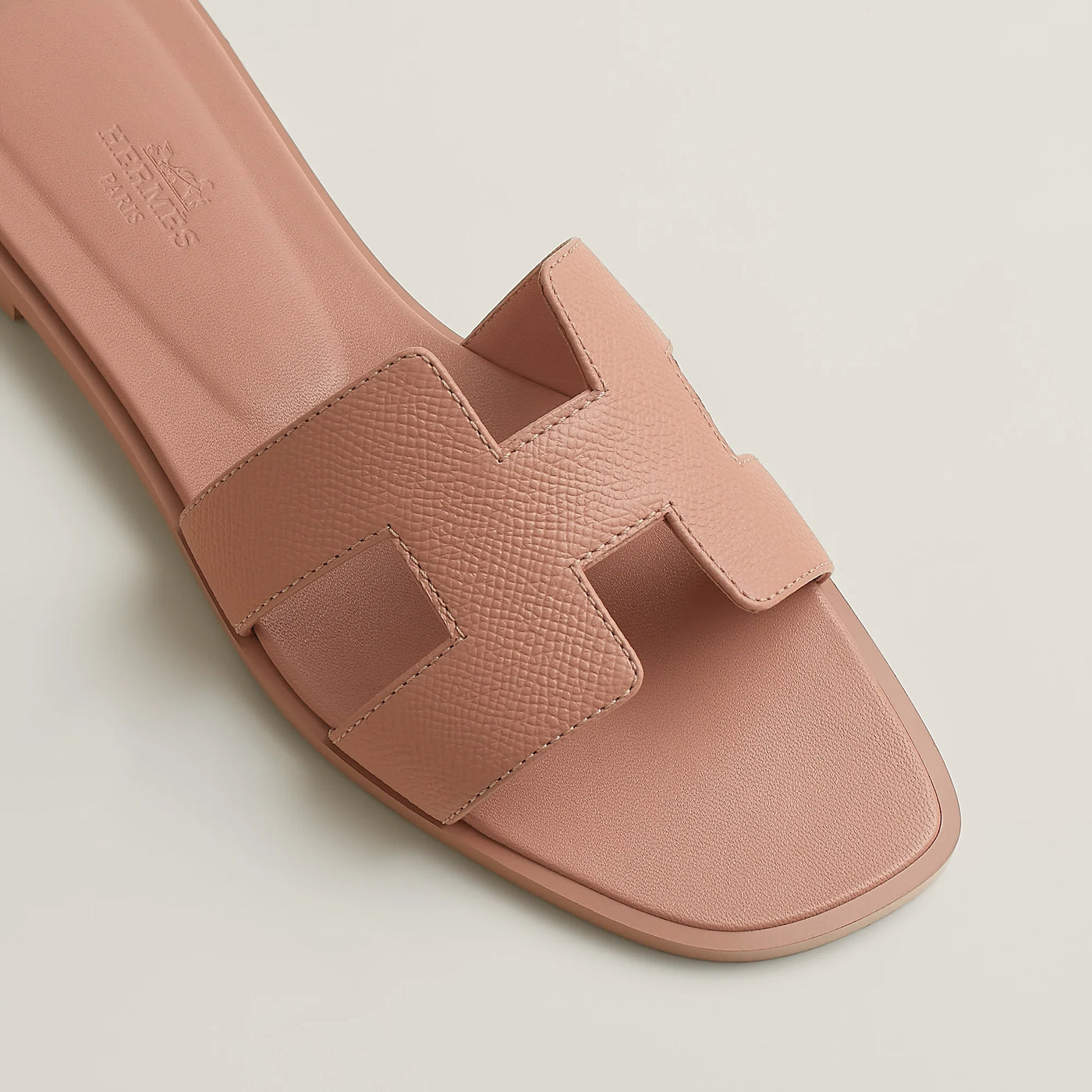 Sandales Hermès Oran Beige/Perlino — vue 3