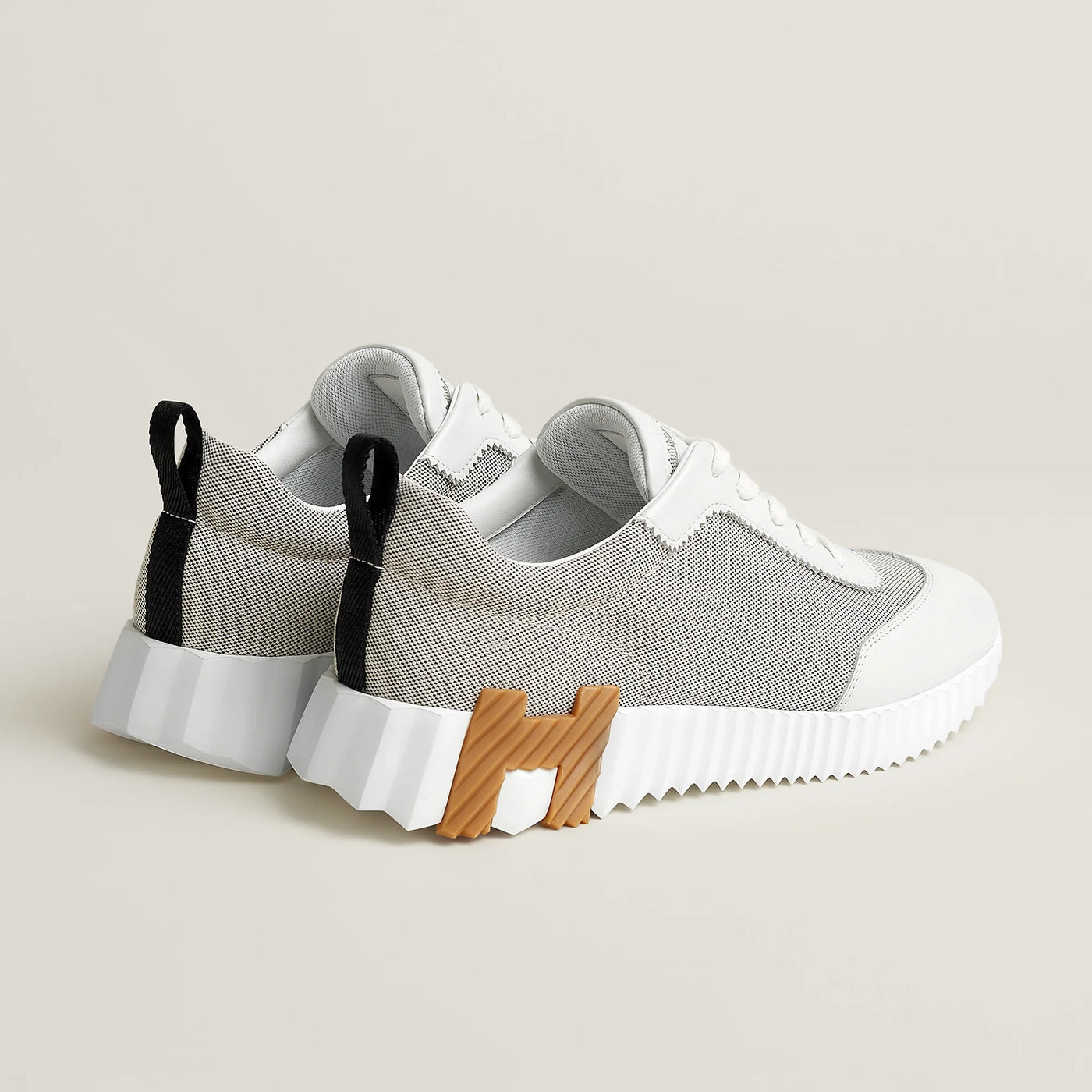 Baskets Hermès Bouncing Prunoir/Blanc — vue 3